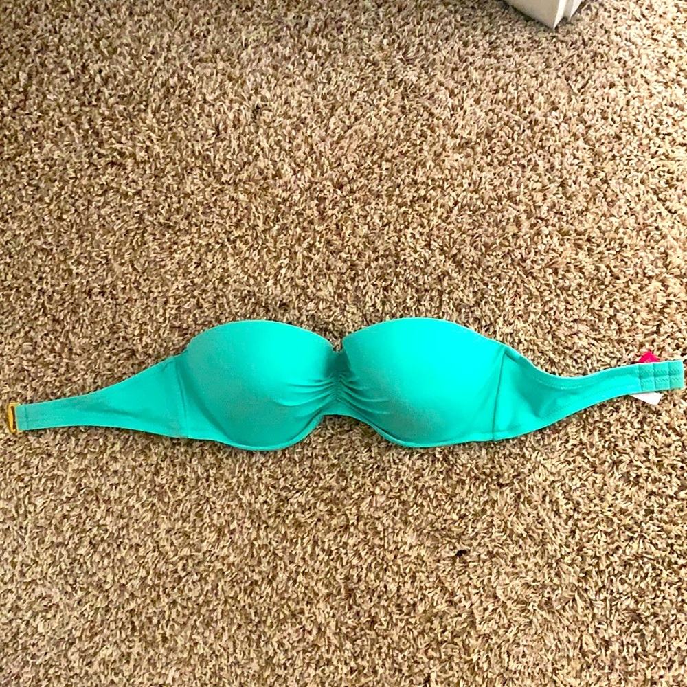 Bathing suit top